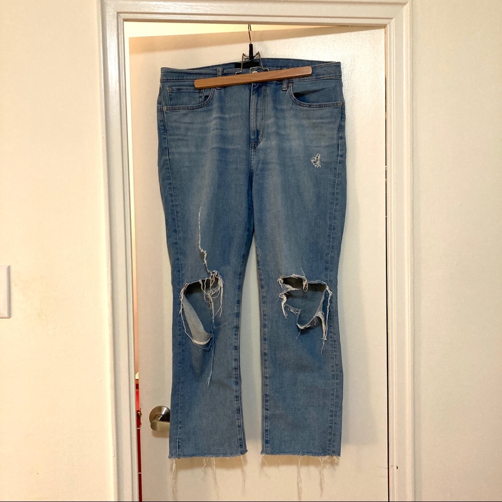 UNIQLO women's regular straight high waisted jeans